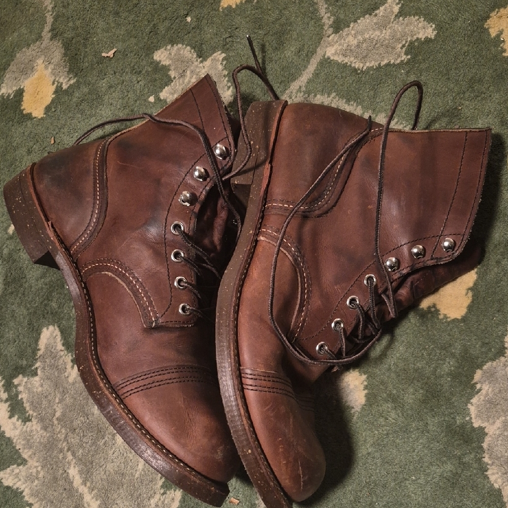 Red Wing Shoes Dark Brown Leather Boots - Picture 9 of 15